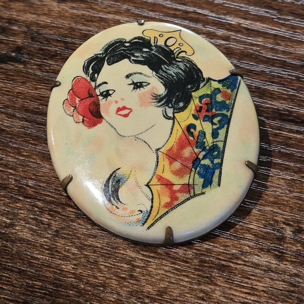 Vtg Art Deco 20s-30s Celluloid Brooch Flapper Illustrated Woman